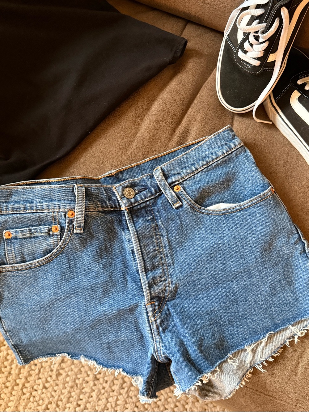 Levi’s 501 Original High Rise Cutoff Denim Shorts W28